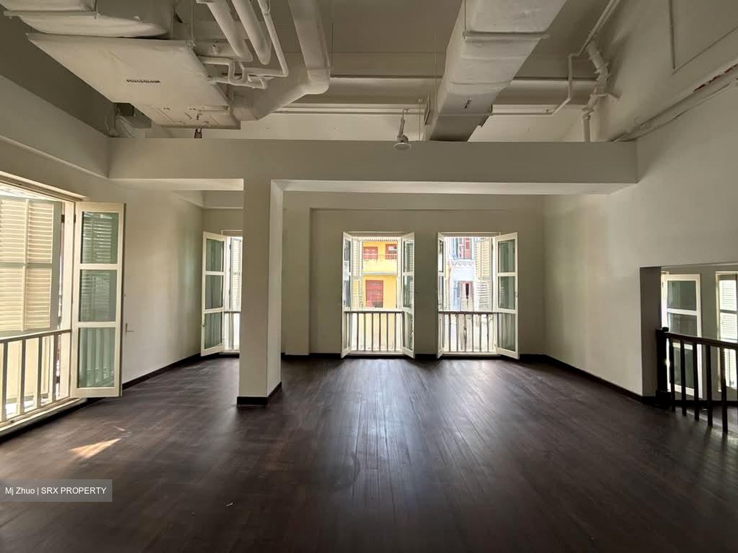 China Square Central (D1), Office #604213211